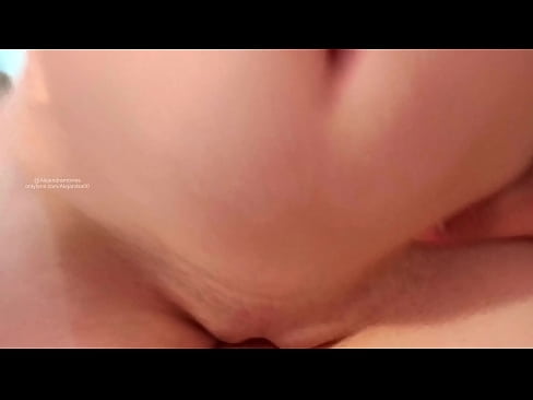 ❤️ Спях в стаята на сестра ми и така се събудих Секс видео в bg.eviewporn-com.ru ☑