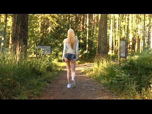 ❤️ Красива жена, която се движи бавно, а не голо видео Секс видео в bg.eviewporn-com.ru ☑